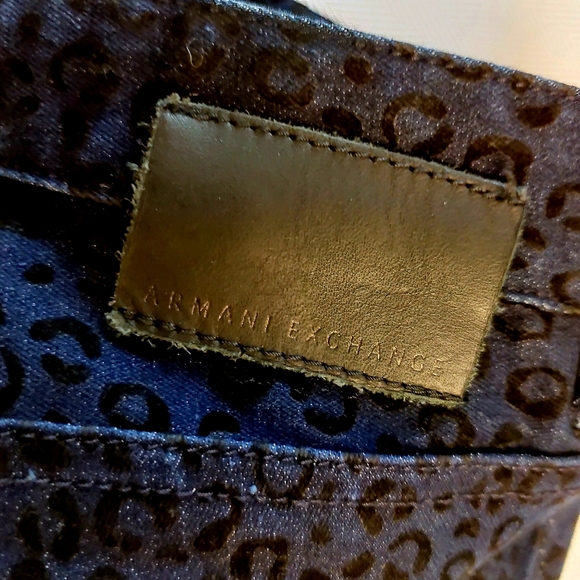 ARMANI EXCHANGE Jeans ๐ Pants, Two T-shirts Animal Print Leopard ๐ Print - Picture 9 of 12
